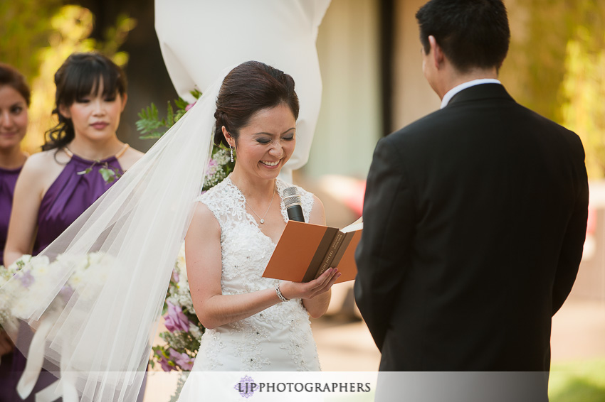 14-doubletree-by-hilton-pasadena-wedding-photogrpahy