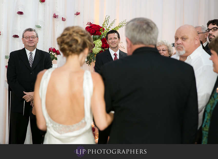 11-hotel-seven4one-laguna-beach-wedding-photographer
