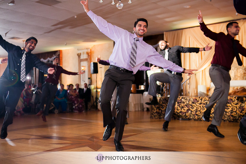12-royal-golf-course-indian-engagement-party-photographer