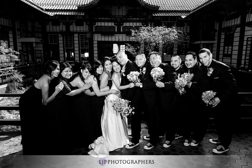 13-yamashiro-restaurant-hollywood-wedding-photographer
