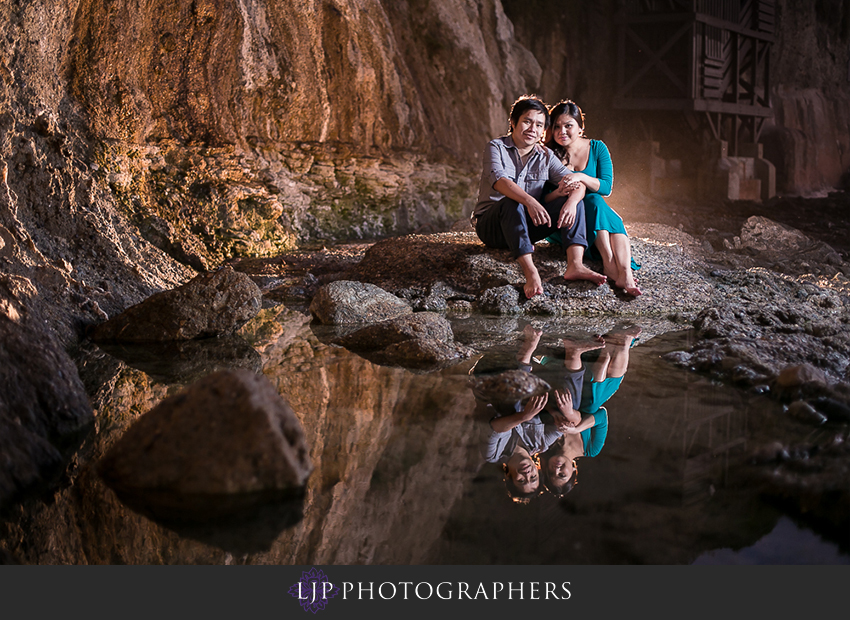 09-laguna-beach-engagement-photos