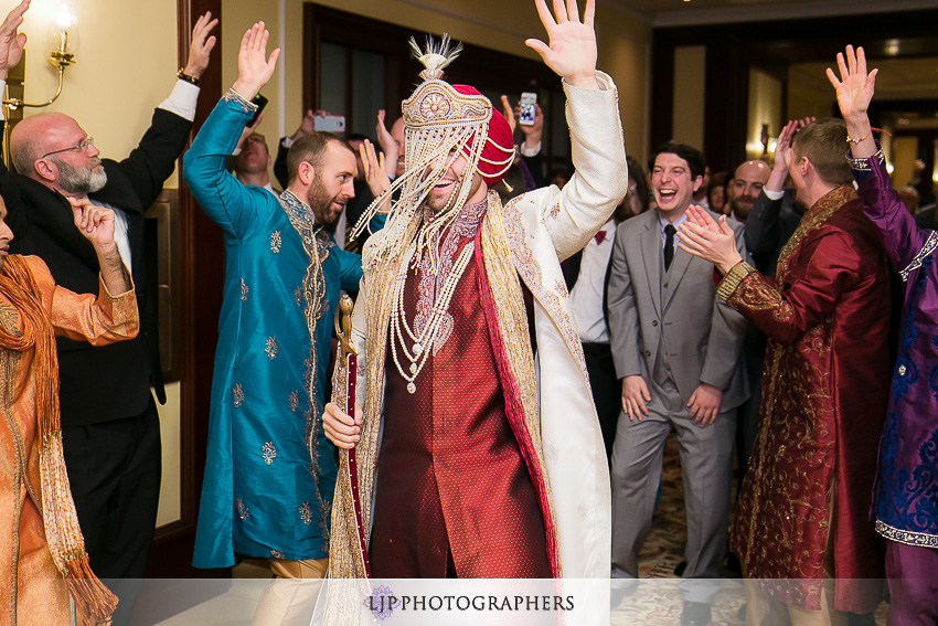 13-four-seasons-westlake-village-indian-wedding-photographer