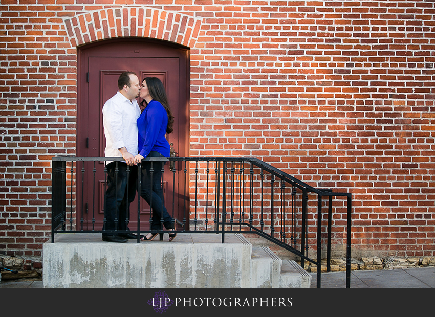 07-los-angeles-downtown-engagement-photographer