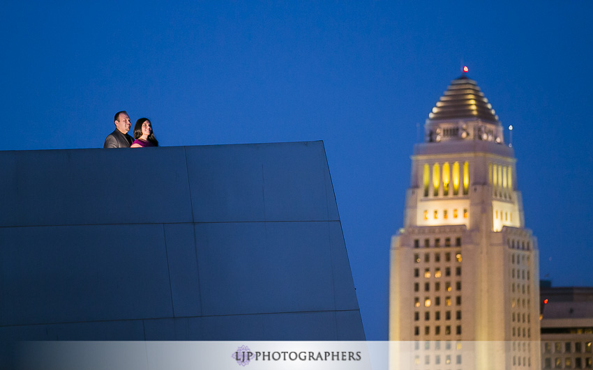 12-los-angeles-downtown-engagement-photographer