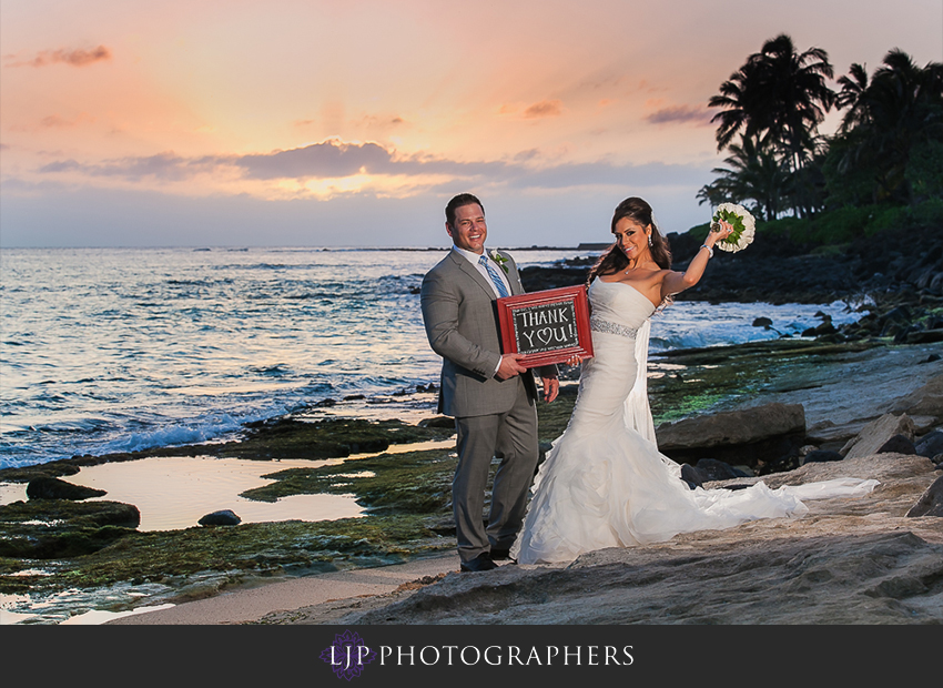 21-kauai-hawaii-destination-wedding-photographer