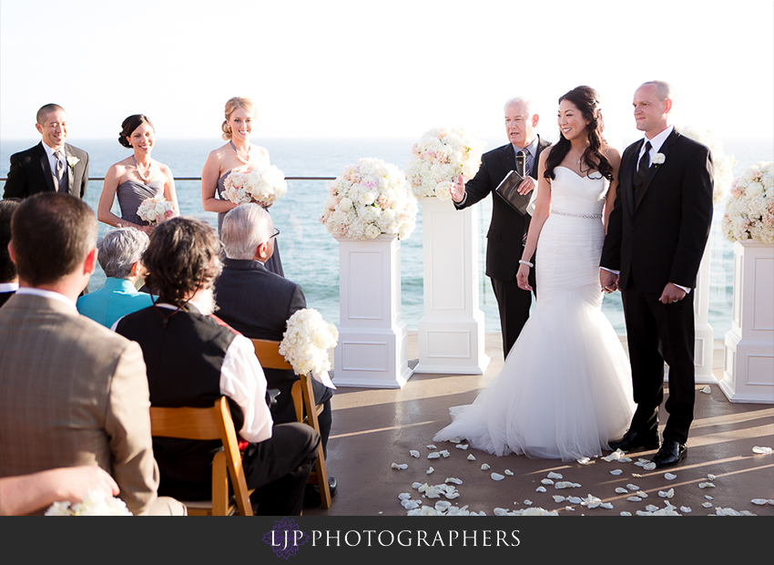 24-surf-and-sand-resort-wedding-photogrpaher