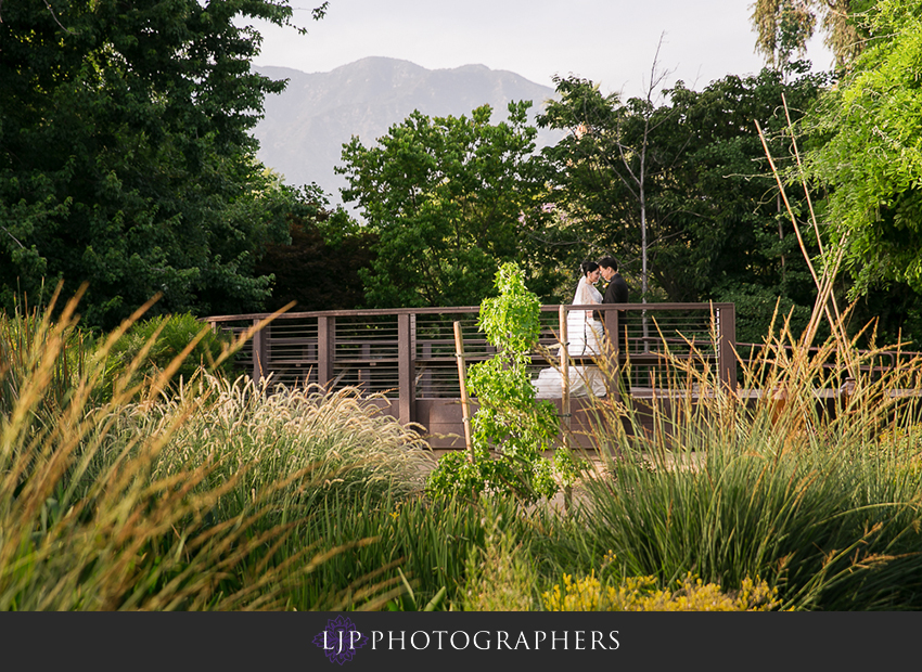 19-los-angeles-county-arboretum-and-botanic-garden-wedding-photos