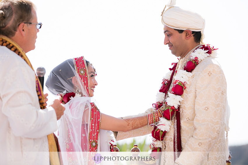 14-hummingbird-nest-ranch-indian-wedding-photographer