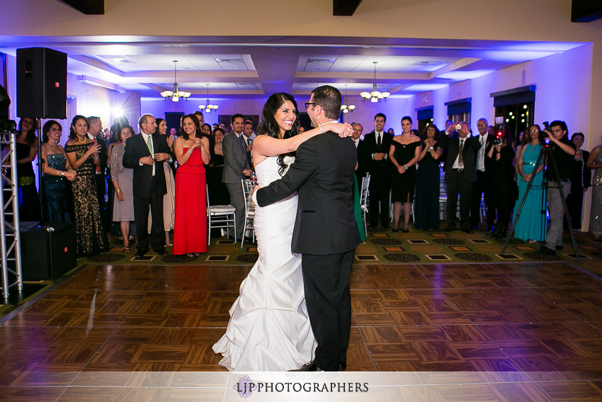 21-aliso-viejo-conference-center-wedding-photos