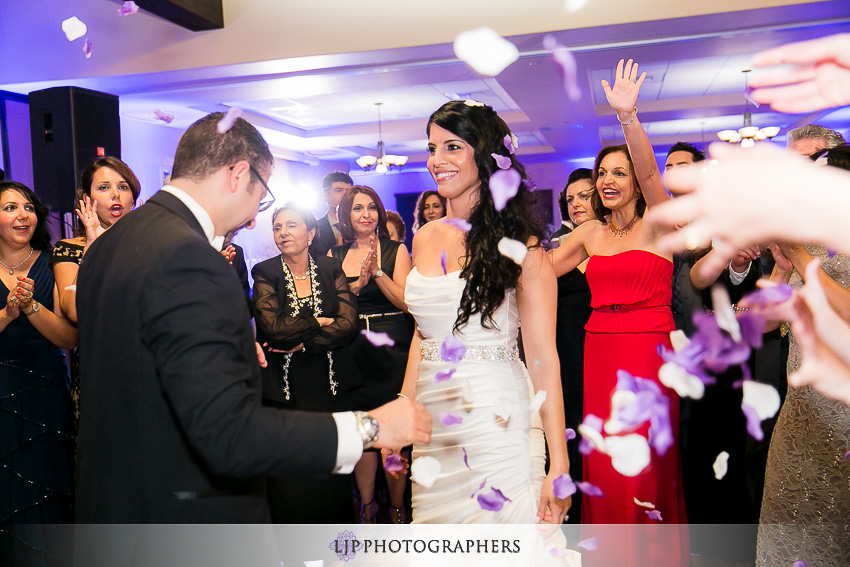 24-aliso-viejo-conference-center-wedding-photos