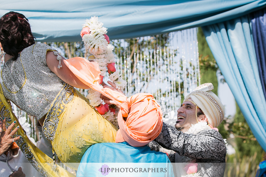 26-beverly-hills-estate-indian-wedding-photographer