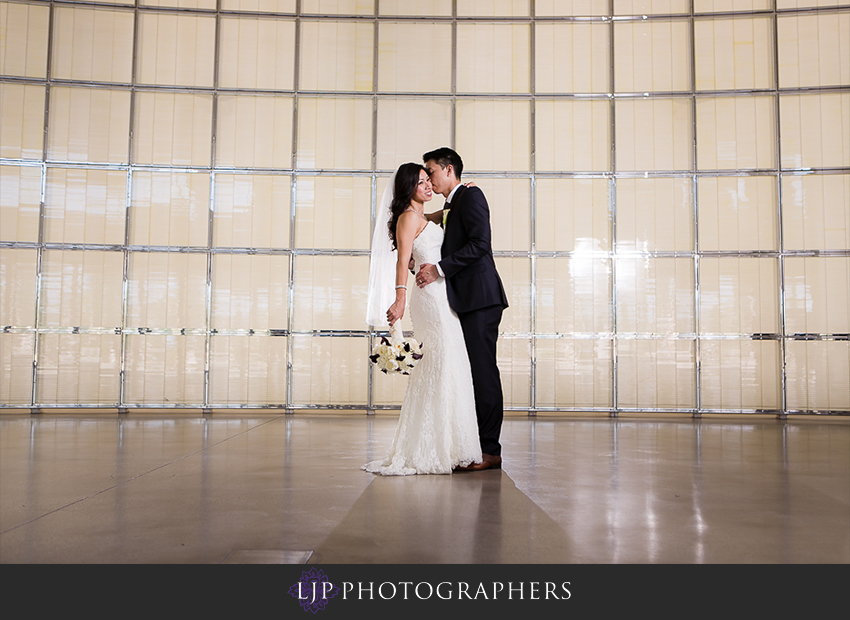 26-christ-cathedral-wedding-photographer