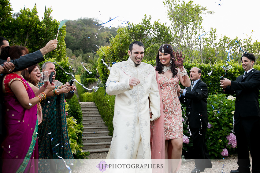 29-beverly-hills-estate-indian-wedding-photographer