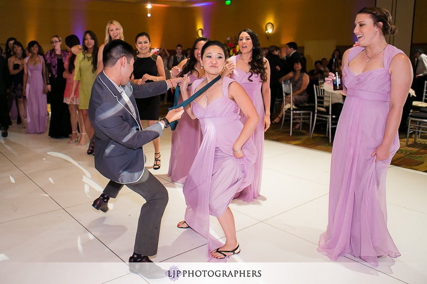 38-cathedral-of-our-lady-of-the-angels-los-angeles-wedding-photographer