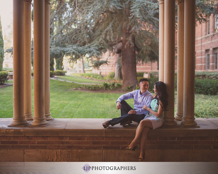 05-beautiful-downtown-los-angeles-engagement-photos_