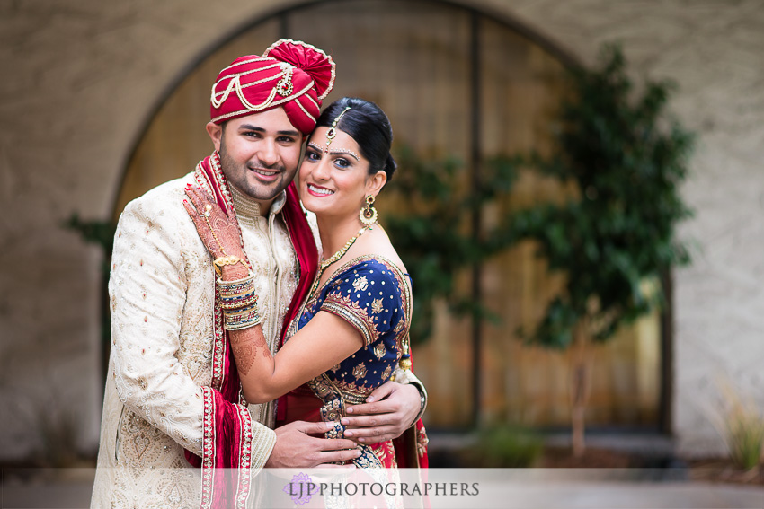 07-santa-clara-marriott-indian-wedding-photographer