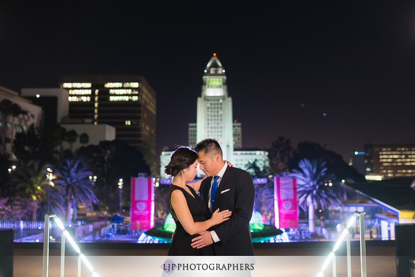 10-beautiful-downtown-los-angeles-engagement-photos_
