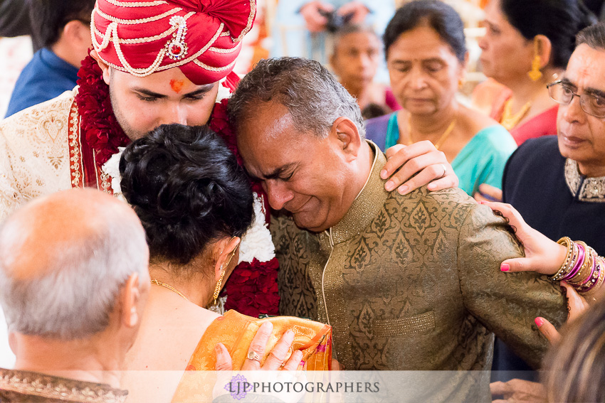19-santa-clara-marriott-indian-wedding-photographer