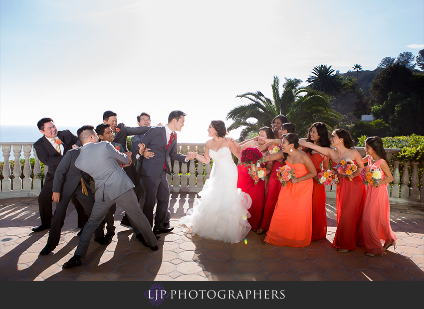 15-bel-air-bay-club-pacific-palisades-wedding-photographer-first-look-wedding-party-photos