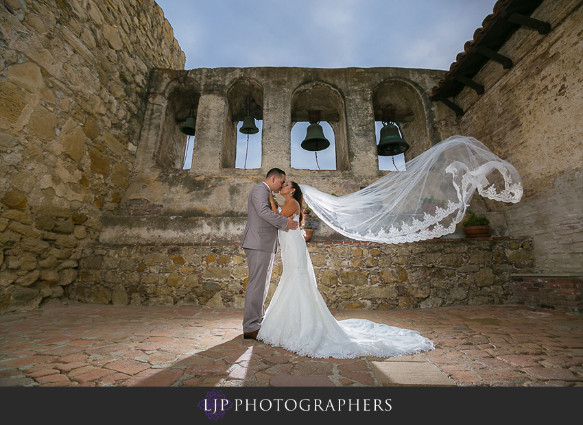 25-the-villa-del-sol-fullerton-wedding-photographer-couple-session-photos