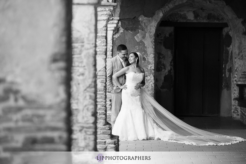 30-the-villa-del-sol-fullerton-wedding-photographer-couple-session-photos
