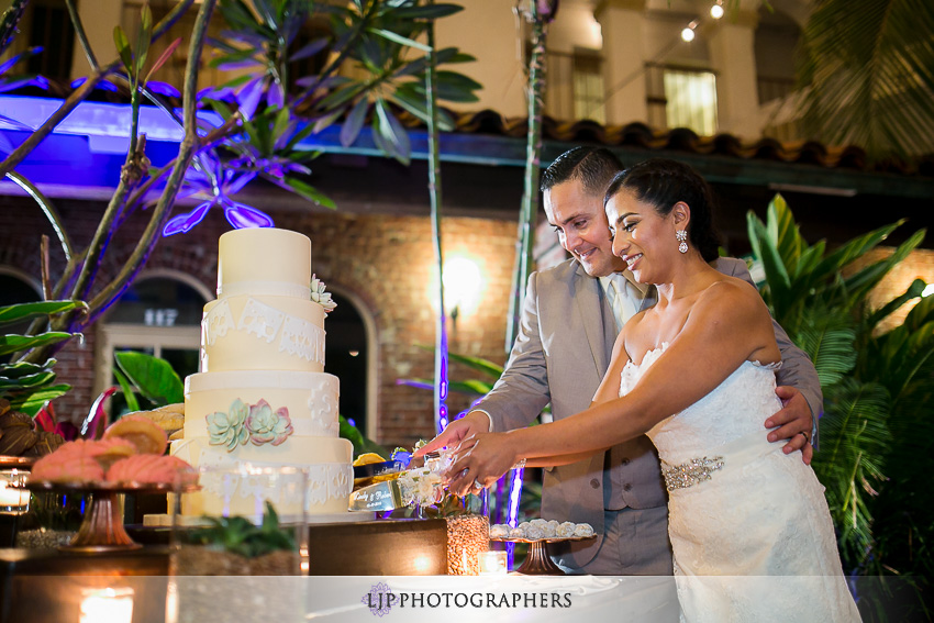 41-the-villa-del-sol-fullerton-wedding-photographer-wedding-reception-photos