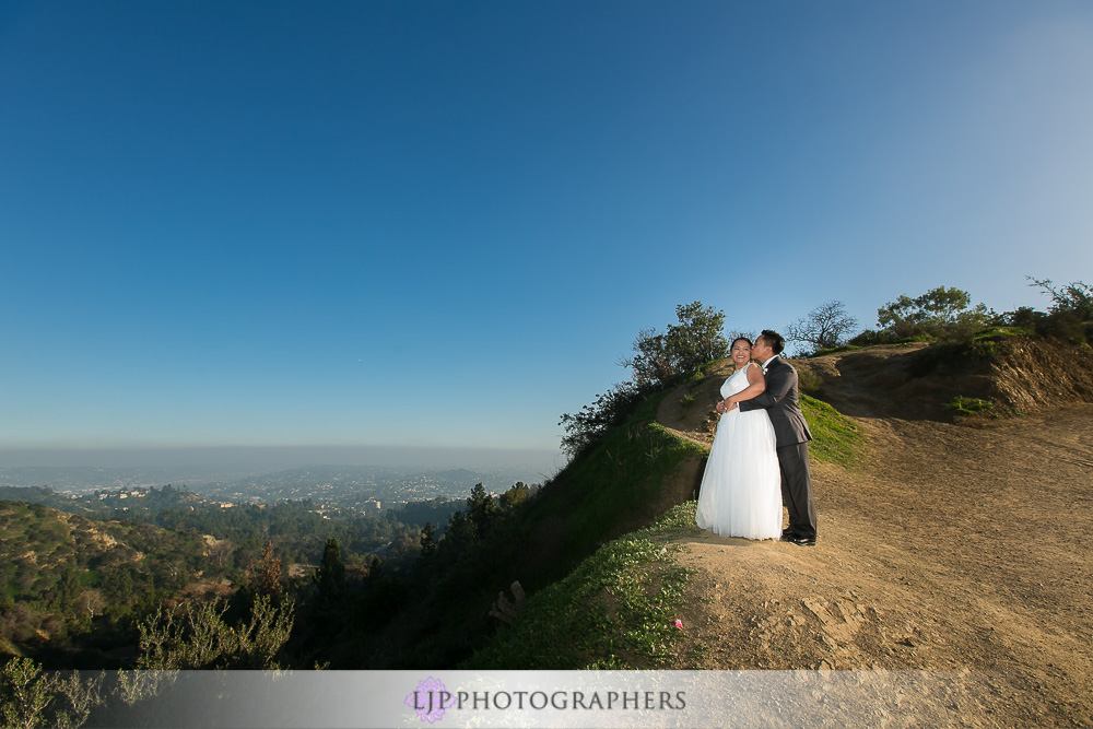 03-griffith-observatory-los-angeles-engagement-photographer