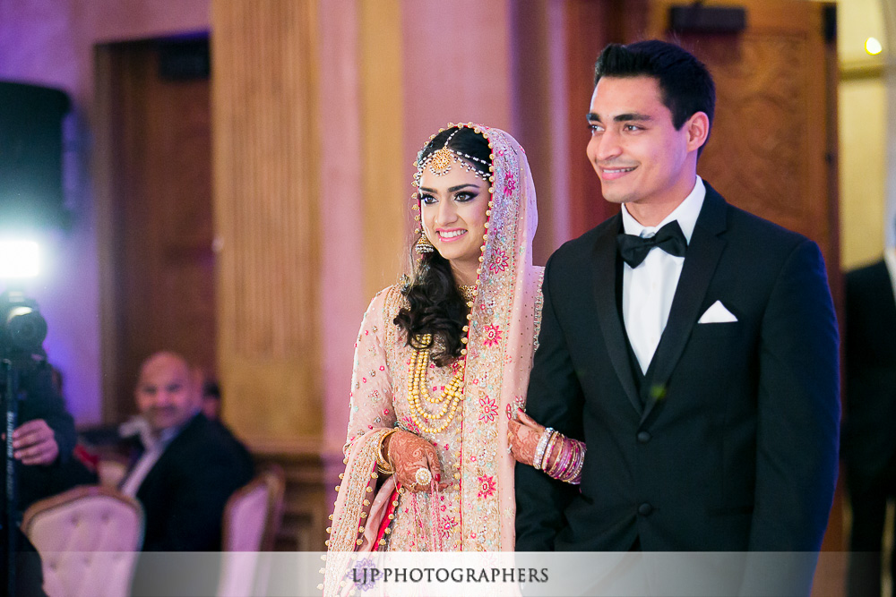 30-anaheim-hilton-indian-wedding-photographer