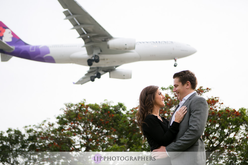 02-griffith-observatory-los-angeles-engagement-photographer