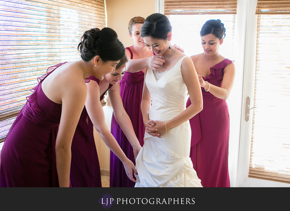 02-chart-house-redondo-beach-wedding-photographer-getting-ready-photos