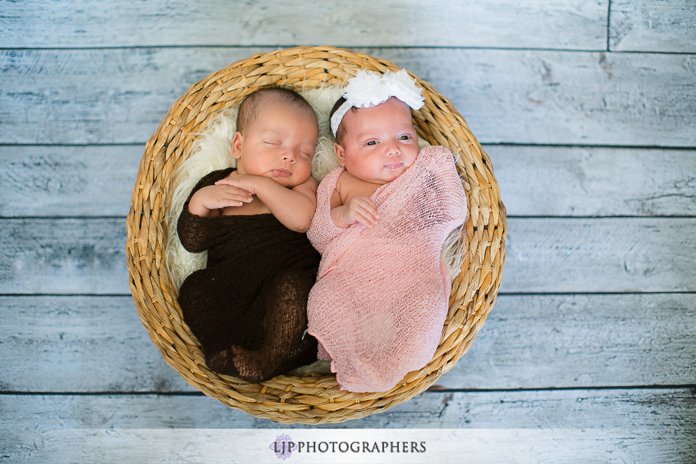 02-newborn-twins-session-photography