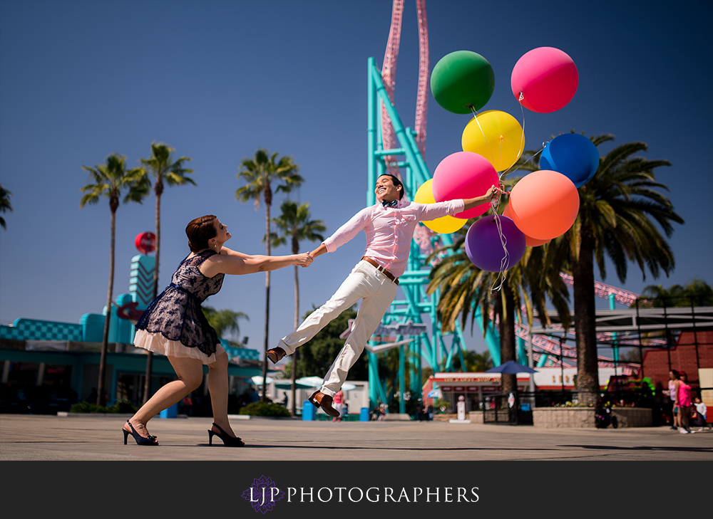 03-knotts-berry-farm-engagement-photographer