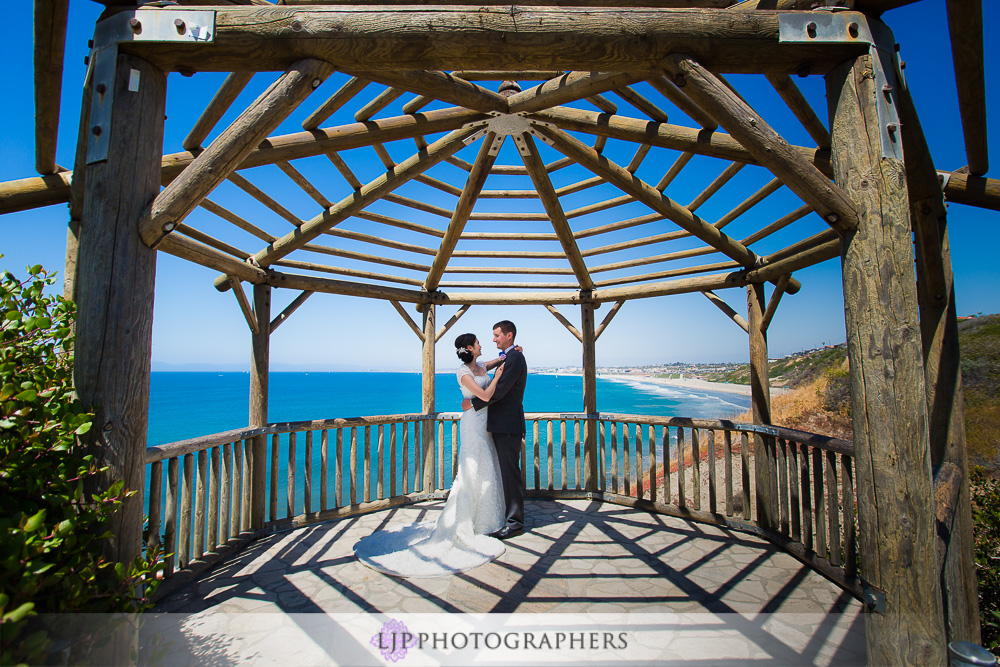 07-chart-house-redondo-beach-wedding-photographer-couple-session-bride-and-groom-photos