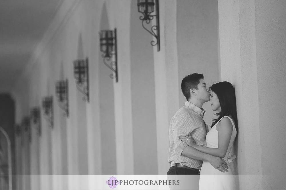 08-beautiful-balboa-park-engagement-photogrpaher