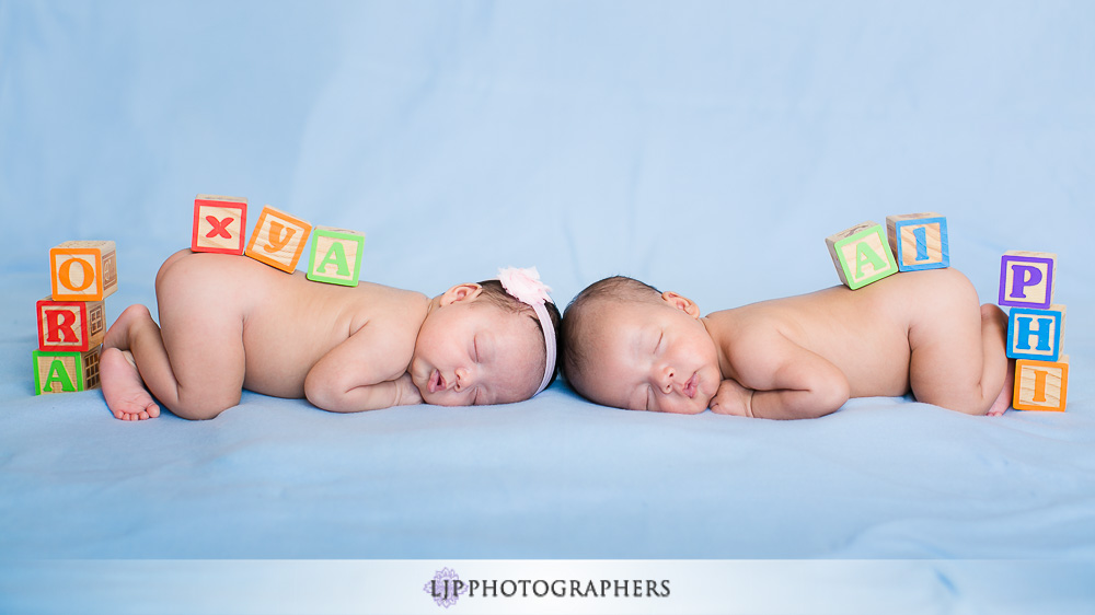 08-newborn-twins-session-photography
