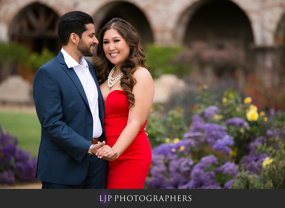 01-mission-san-juan-capistrano-engagement-photogrpaher