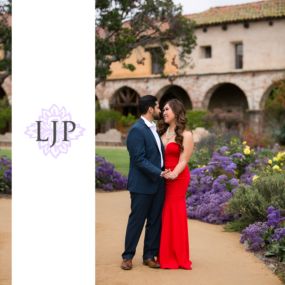 02-mission-san-juan-capistrano-engagement-photogrpaher