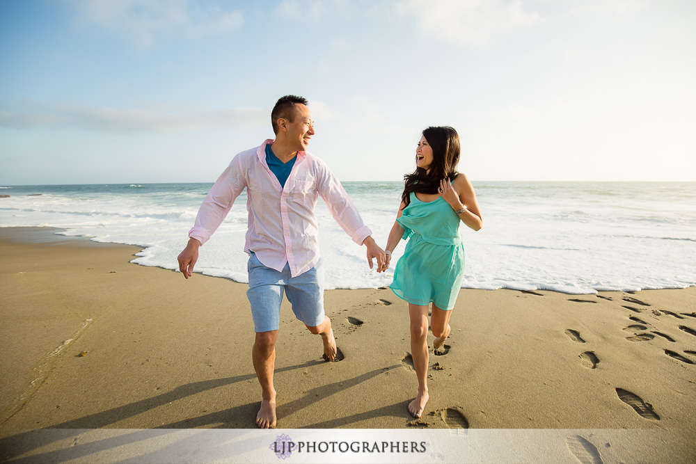 08-sunset-laguna-beach-engagement-photos