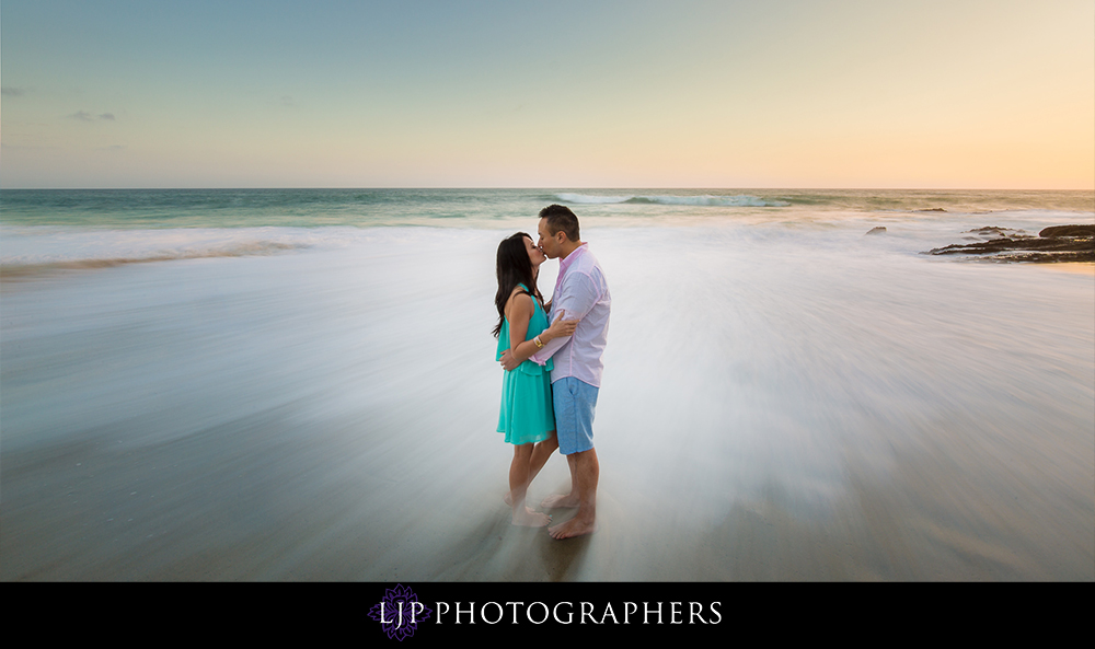 12-sunset-laguna-beach-engagement-photos