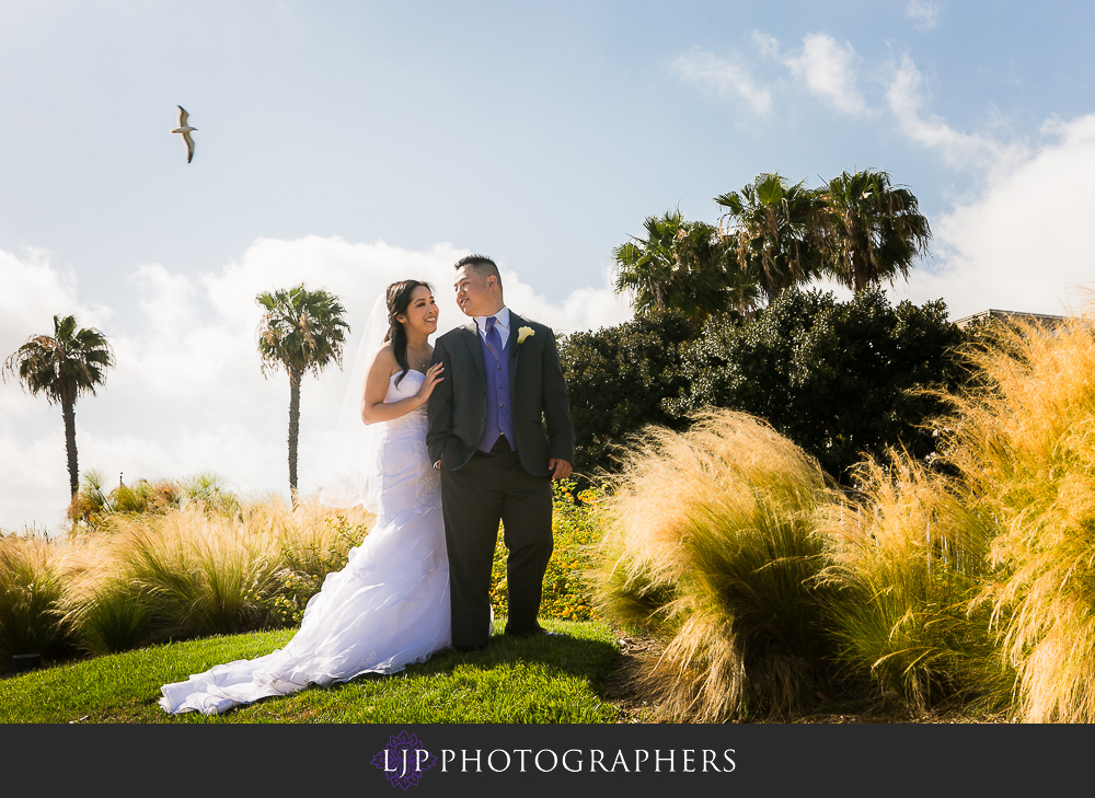 23-coronado-island-marriott-wedding-photographer-couple-session-photos