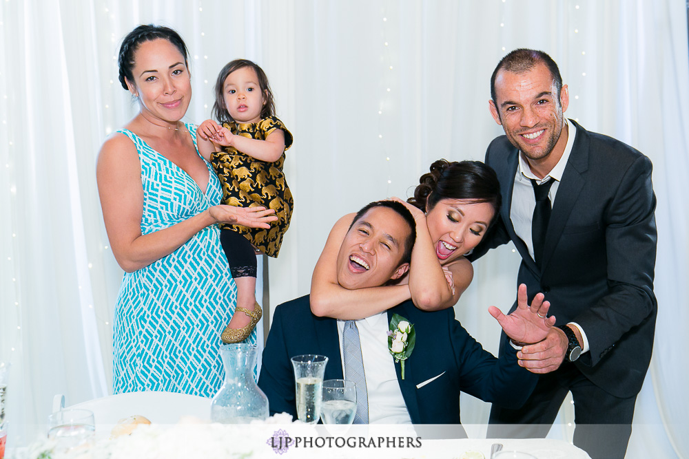 36-camarillo-ranch-house-wedding-photgorapher-wedding-reception-photos