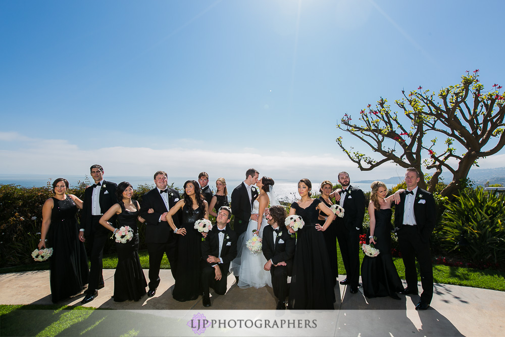 15-trump-national-golf-club-los-angeles-wedding-photographer-first-look-couple-session-wedding-party-photos
