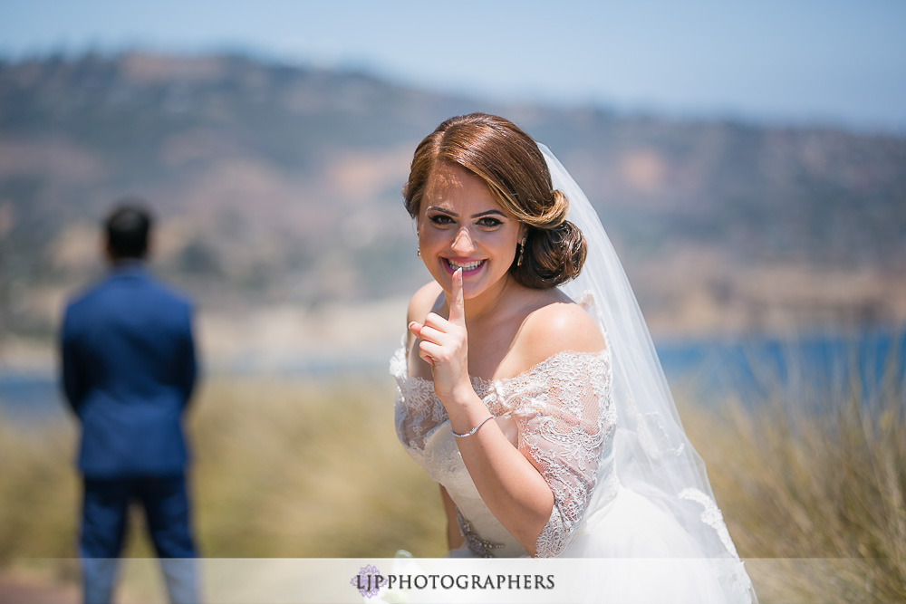 16-los-verdes-golf-course-wedding-photographer-first-look-couple-session-photos