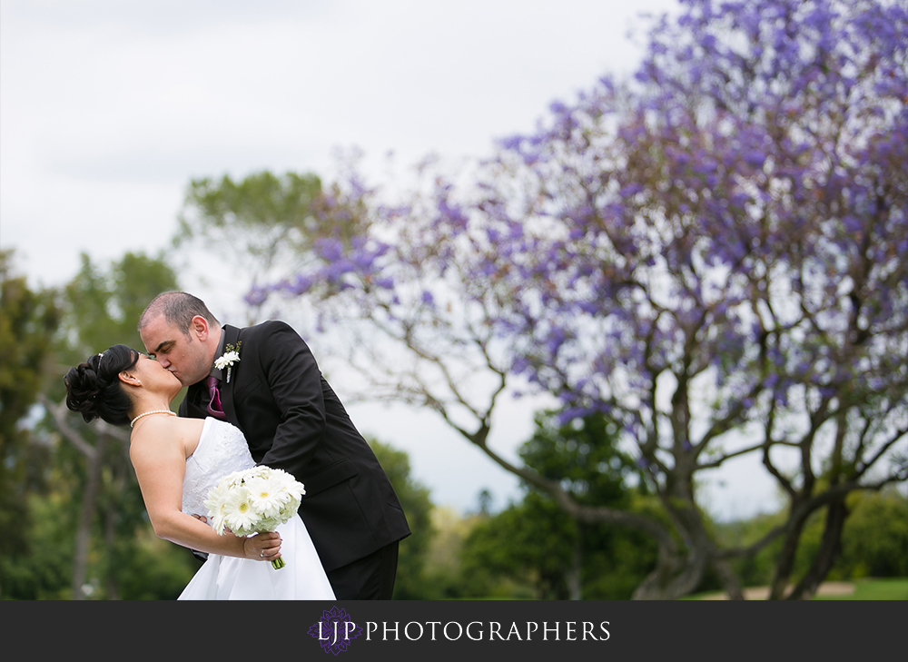16-south-hills-country-club-wedding-photographer-couple-session-photos