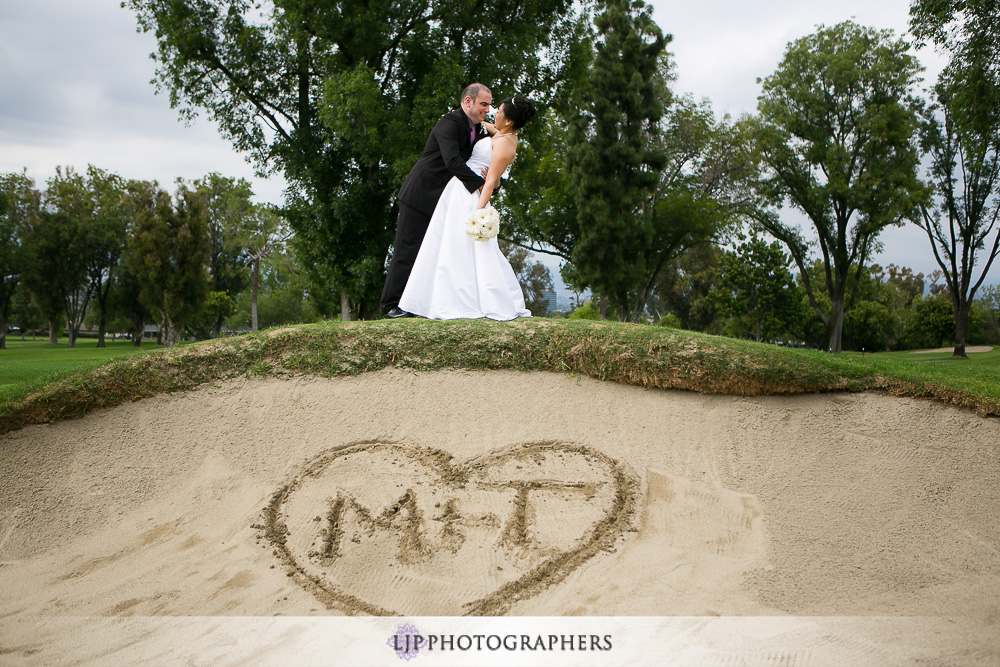 18-south-hills-country-club-wedding-photographer-couple-session-photos