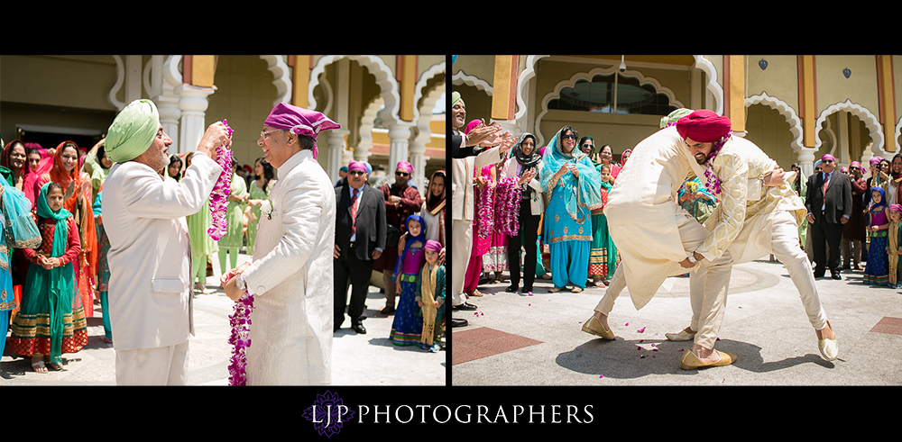 22-the-julia-morgan-ballroom-san-francisco-indian-wedding-photographer-baraat-wedding-ceremony-photos