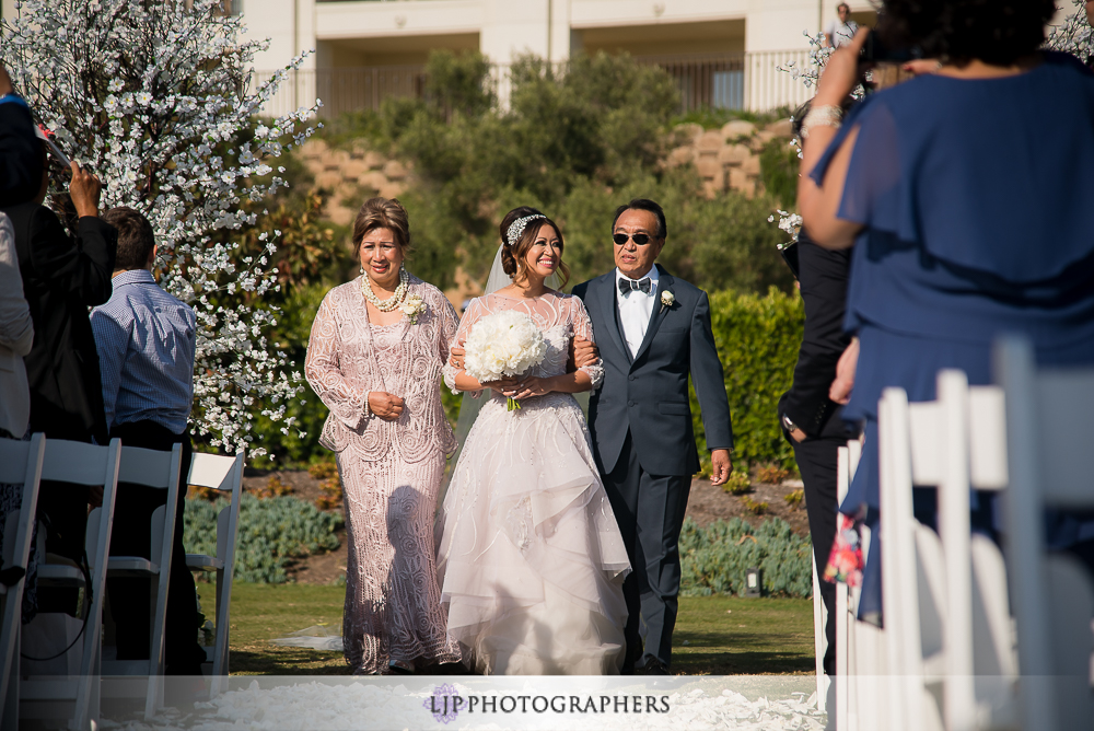 26-st-regis-monarch-beach-wedding-photographer-wedding-ceremony-photos