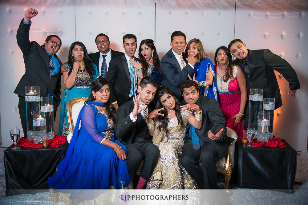 33-laguna-cliffs-marriott-indian-wedding-photographer-wedding-reception-photos
