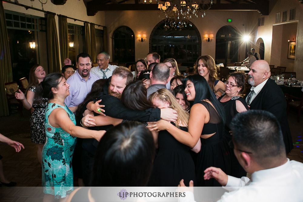 36-south-hills-country-club-wedding-photographer-wedding-reception-photos