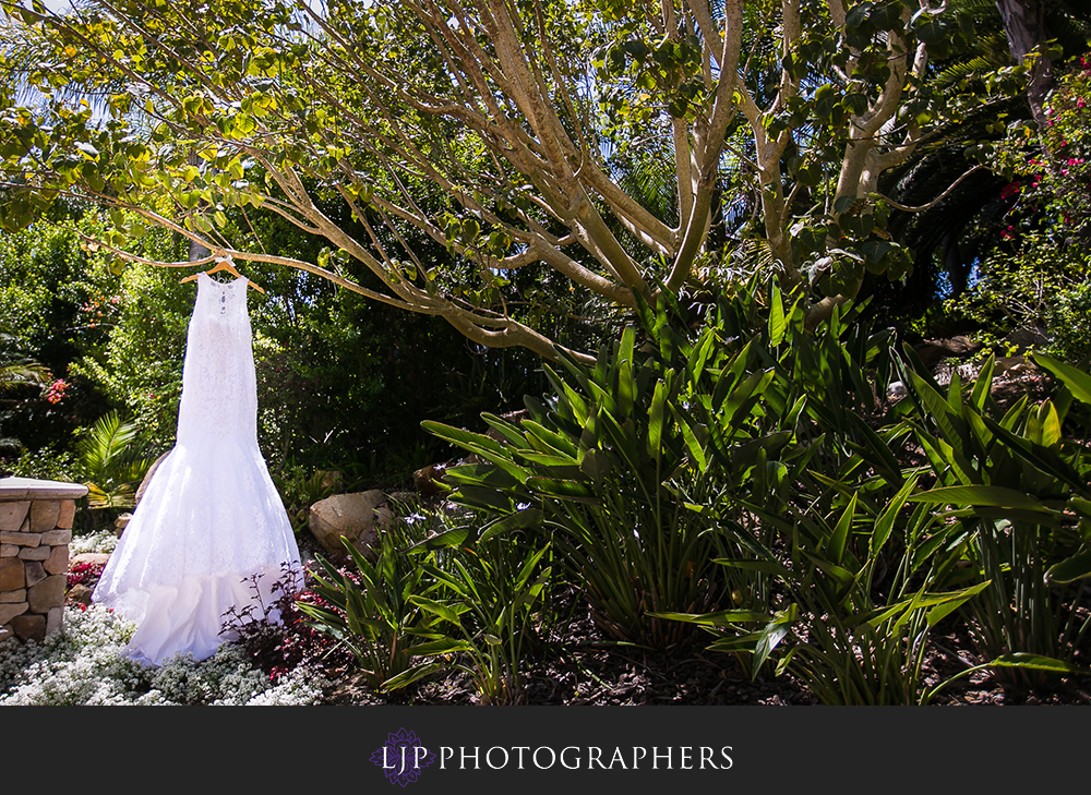 02-grand-tradition-estate-and-gardens-wedding-photogrpaher-getting-ready-couple-session-photos